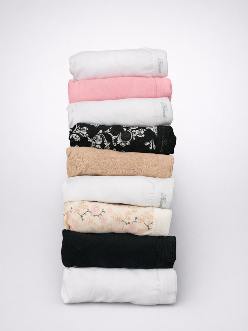 Hanes Women’s Cotton Hi-Cut Tagless 9-Pack Underwear, NWT, Size 6 (Medium)